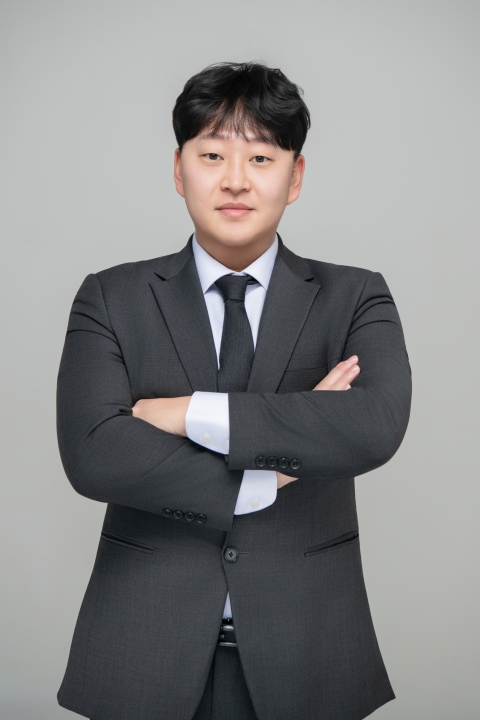 지성인
